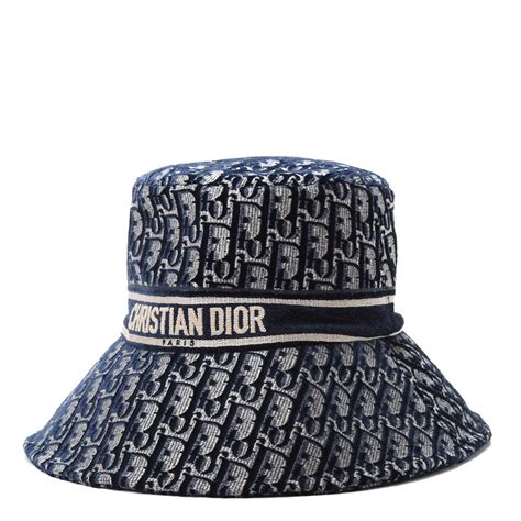 christian Dior bucket hat